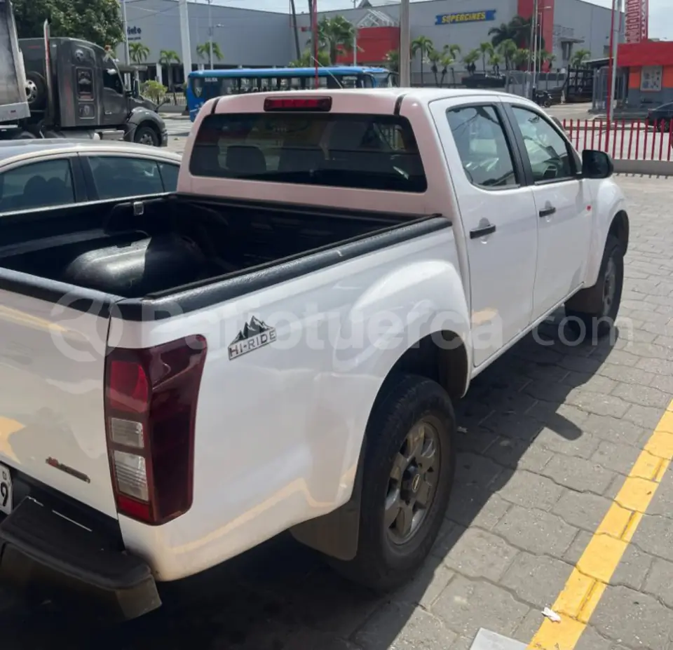 Foto 8 de Chevrolet D-MAX HI RIDE