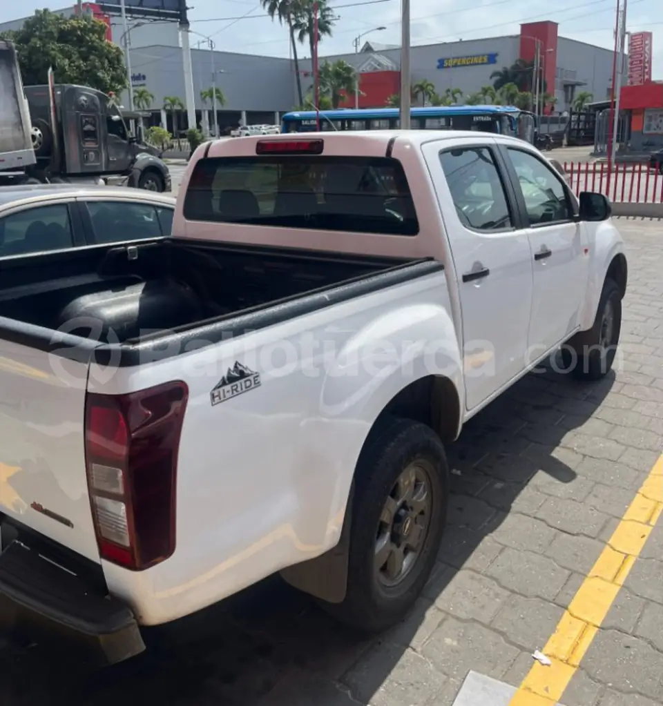 Foto 6 de Chevrolet D-MAX HI RIDE