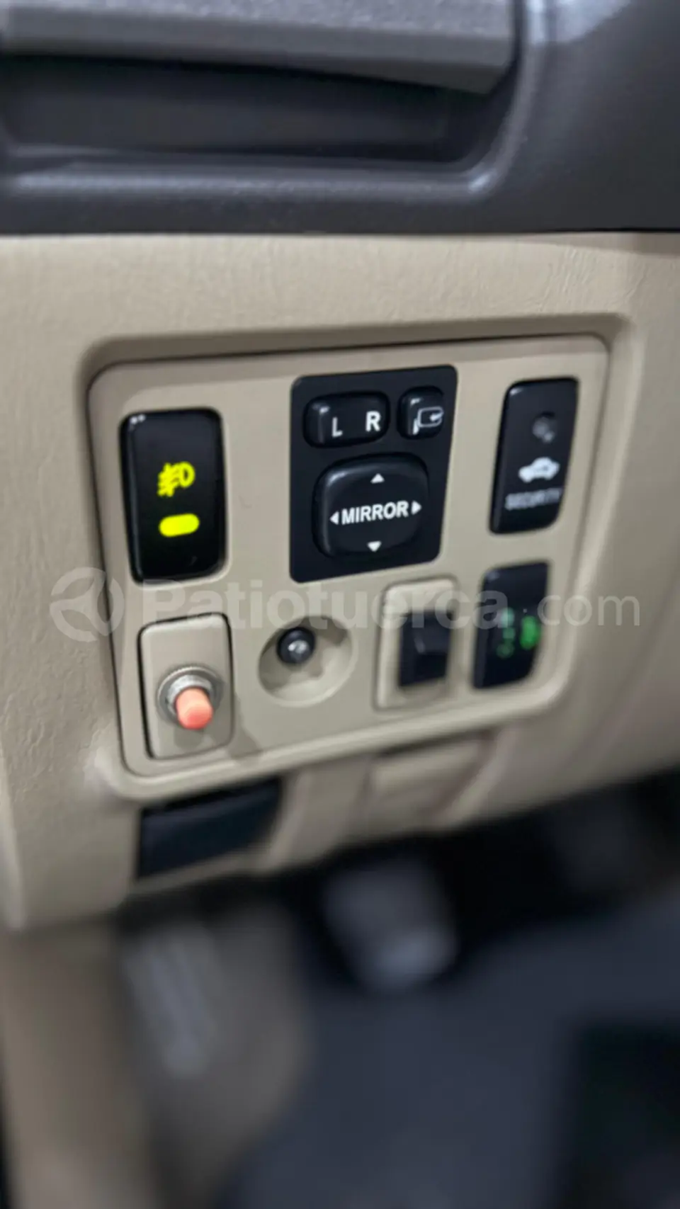 Foto 15 de Toyota Fortuner
