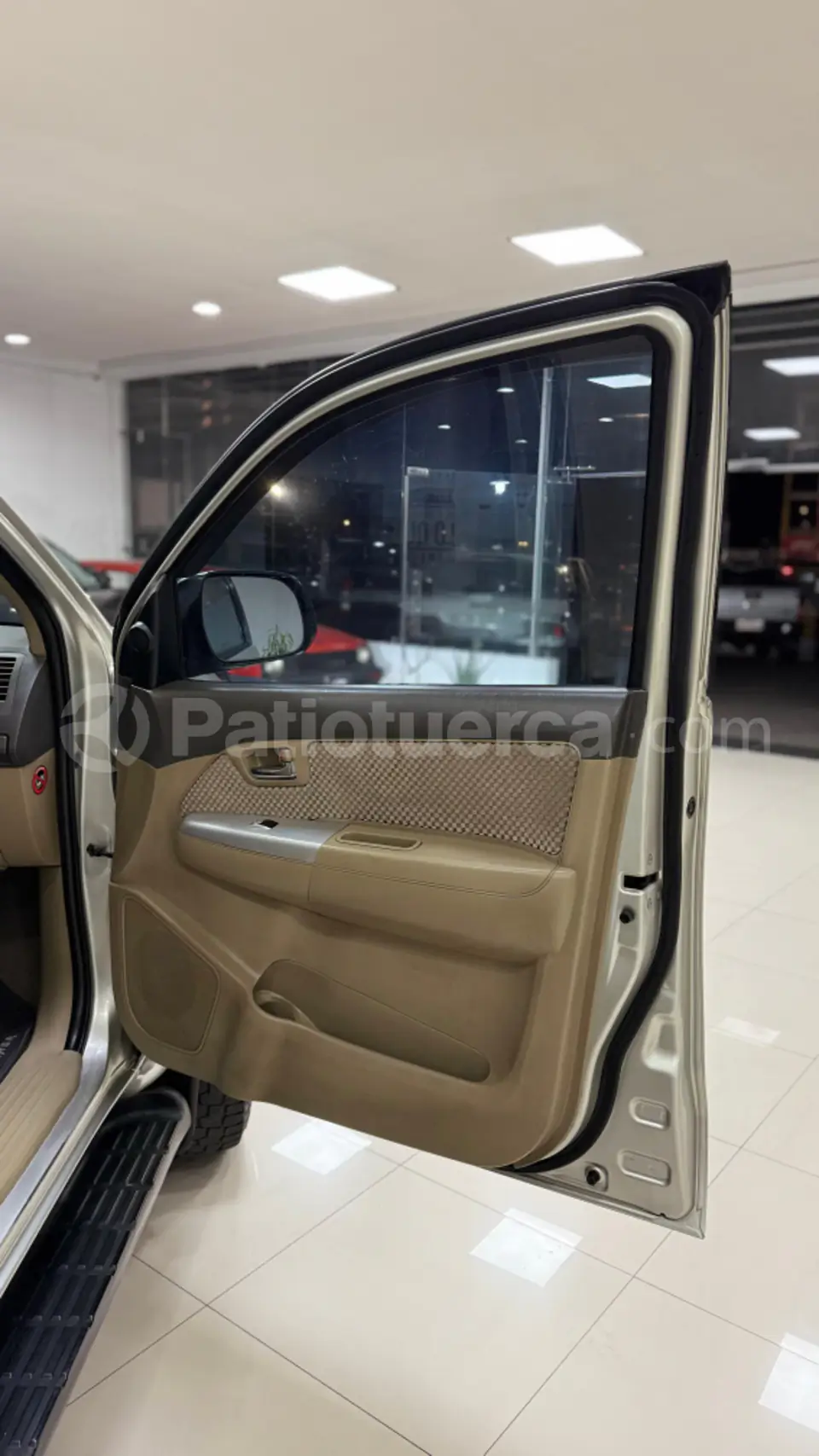 Foto 22 de Toyota Fortuner