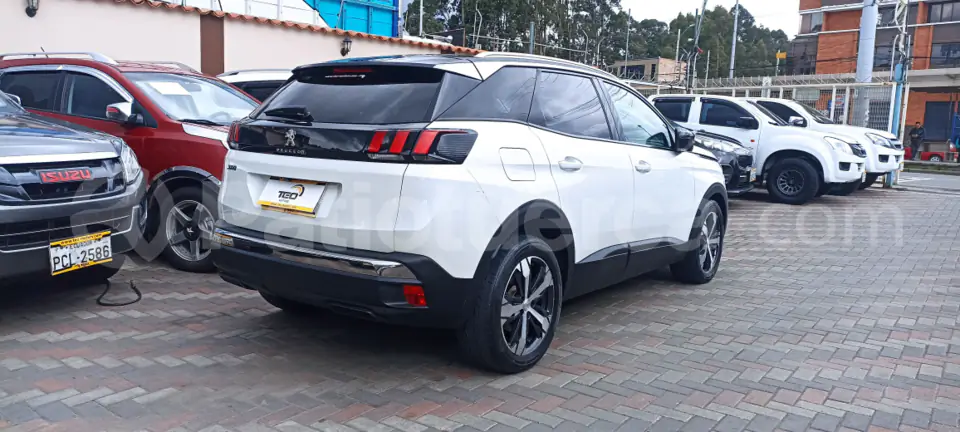 Foto 3 de Peugeot 3008N ACT