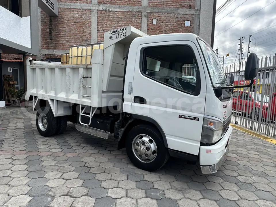 Foto 6 de Mitsubishi Canter Fuso 5.5Tn.