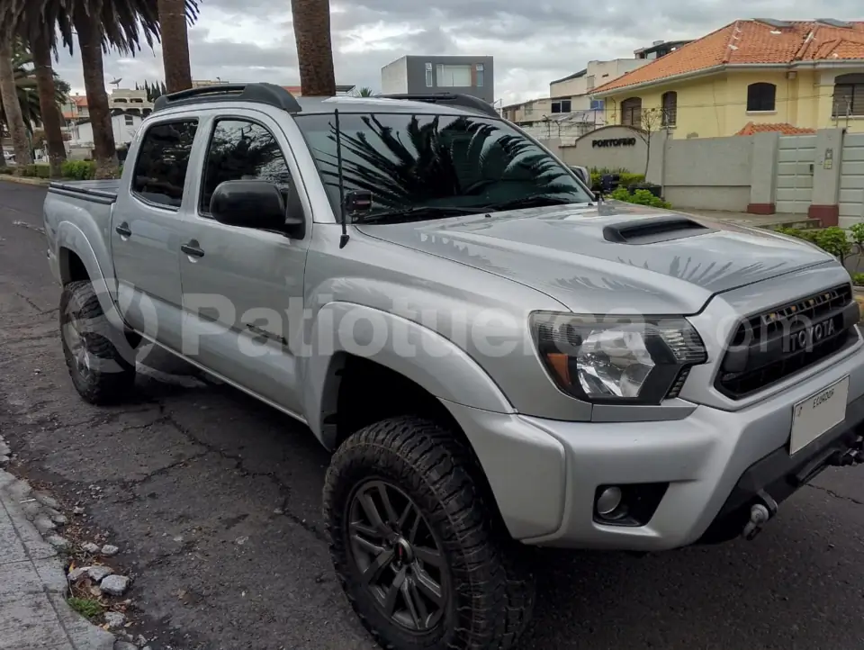 Foto 1 de Toyota Tacoma