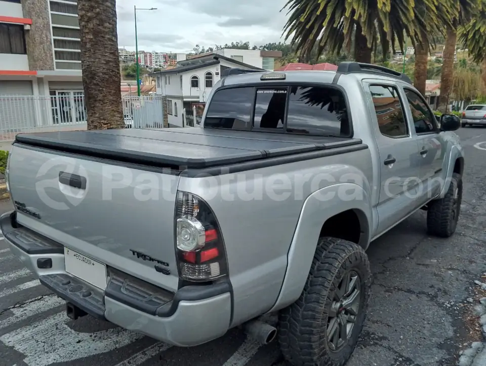 Foto 4 de Toyota Tacoma