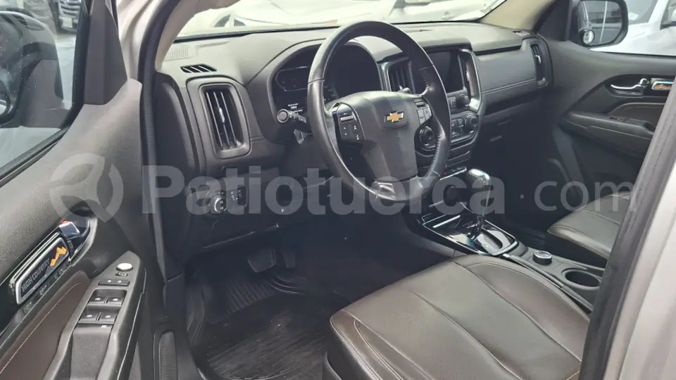 Foto 8 de Chevrolet COLORADO HIGH COUNTRY