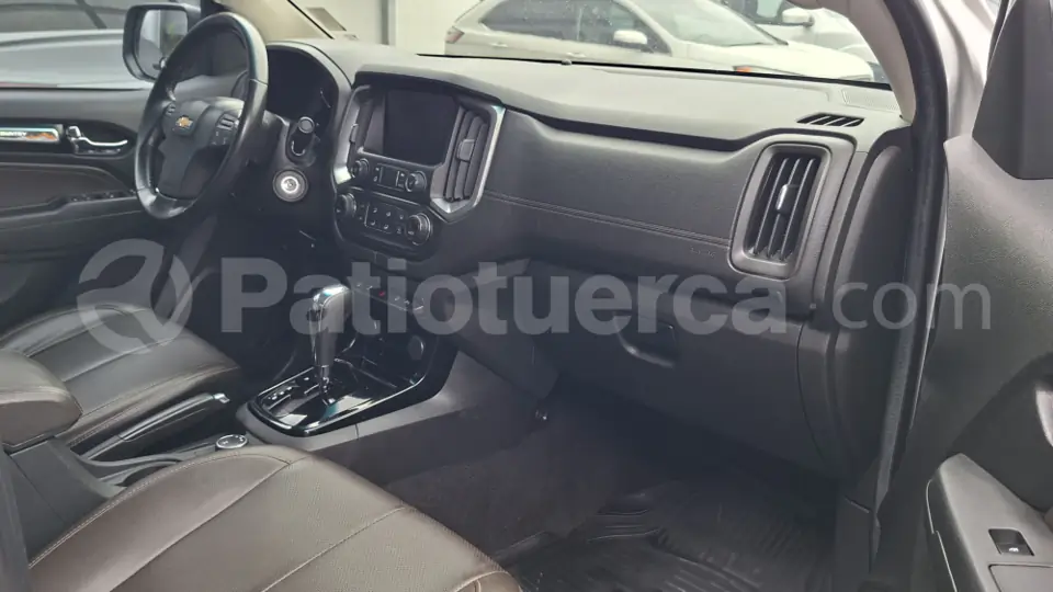 Foto 9 de Chevrolet COLORADO HIGH COUNTRY