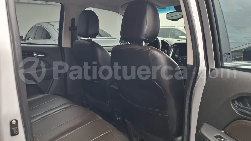 Foto 10 de Chevrolet COLORADO HIGH COUNTRY