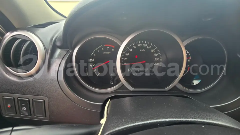 Foto 6 de Suzuki GRAND VITARA SZ NEXT SPORT