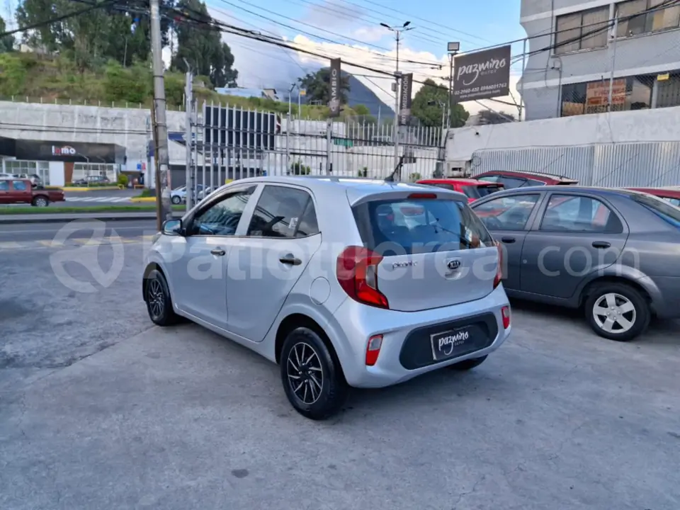 Foto 4 de Kia PICANTO LX