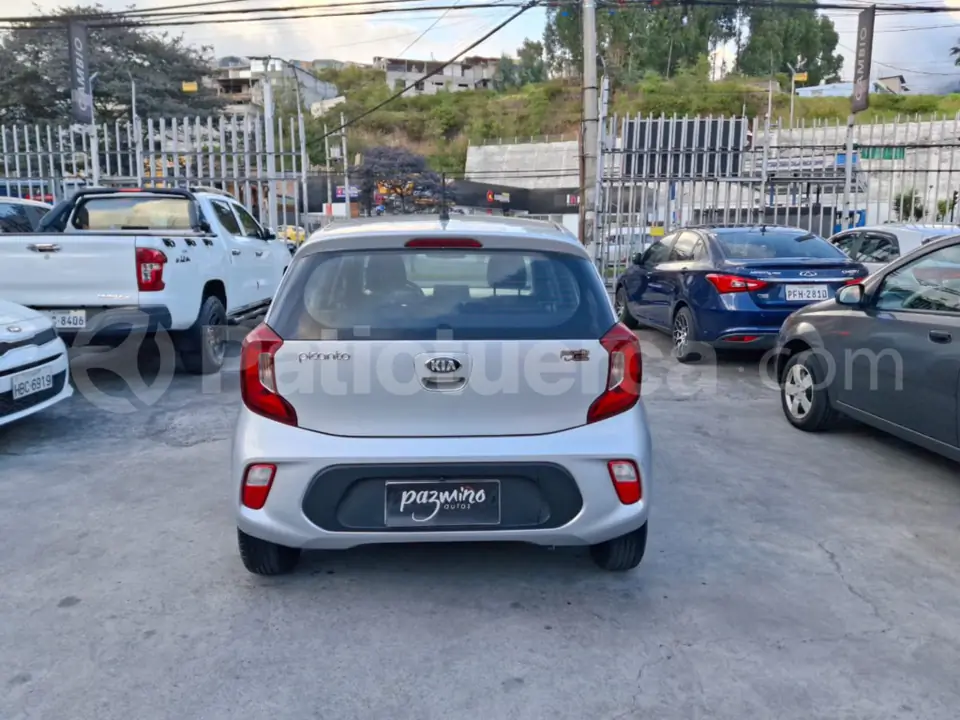 Foto 5 de Kia PICANTO LX
