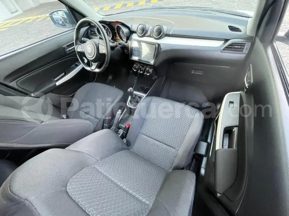 Foto 15 de Suzuki Swift