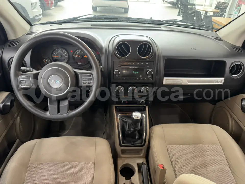 Foto 13 de Jeep Compass Sport