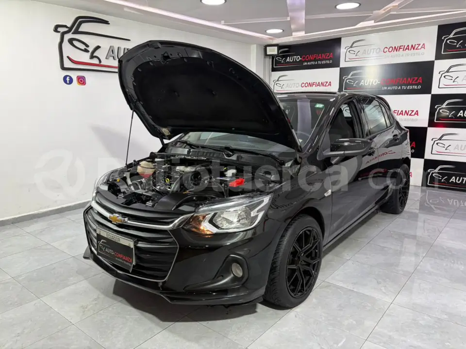 Foto 25 de Chevrolet ONIX LT TURBO