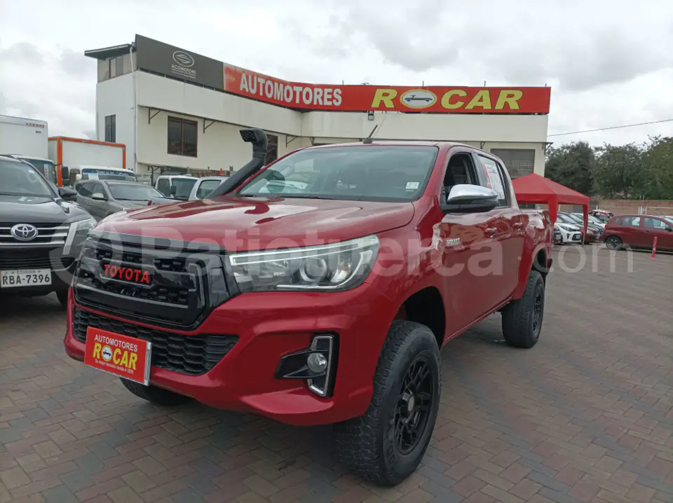 Foto 1 de Toyota Hilux CD 4X4