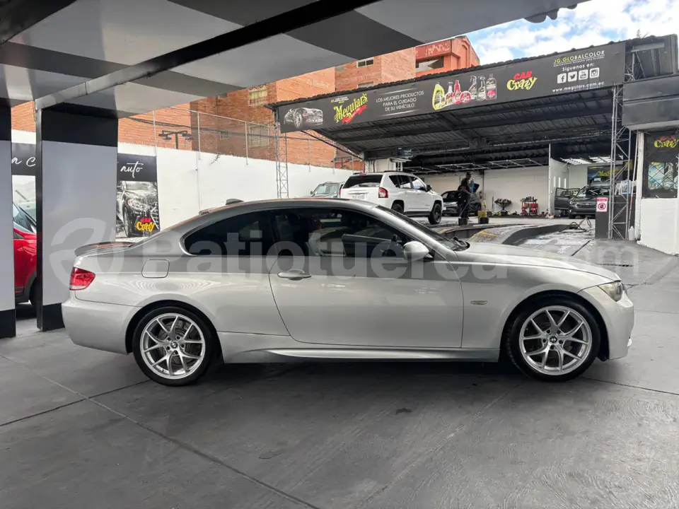 Foto 3 de BMW 330i