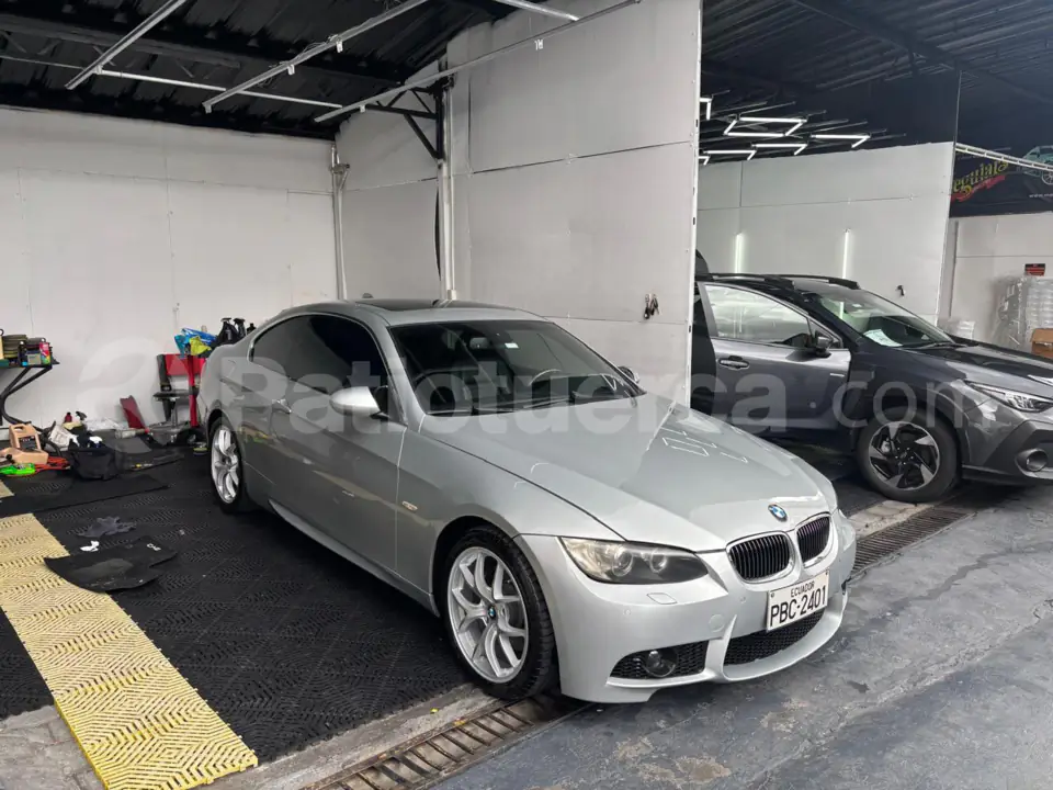 Foto 5 de BMW 330i