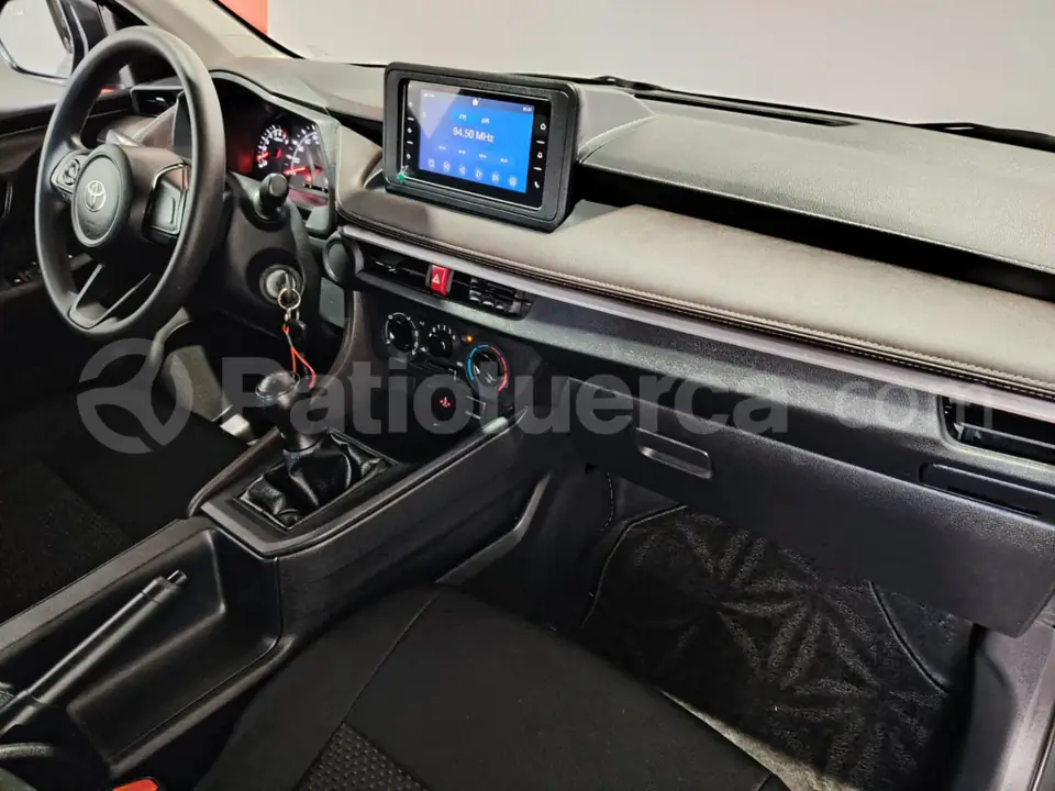 Foto 18 de Toyota Yaris