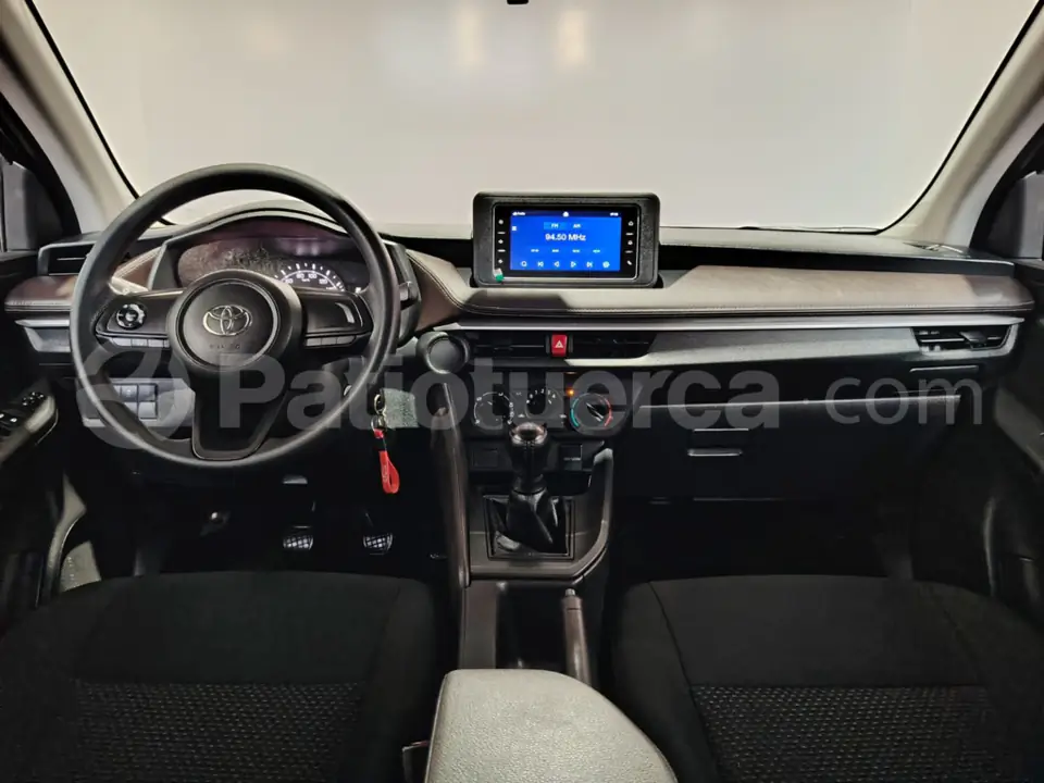 Foto 21 de Toyota Yaris