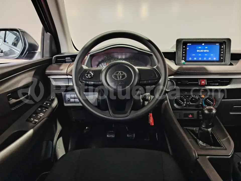 Foto 18 de Toyota Yaris