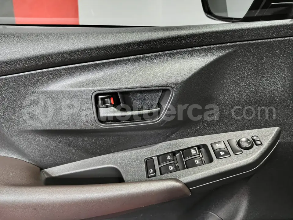 Foto 26 de Toyota Yaris