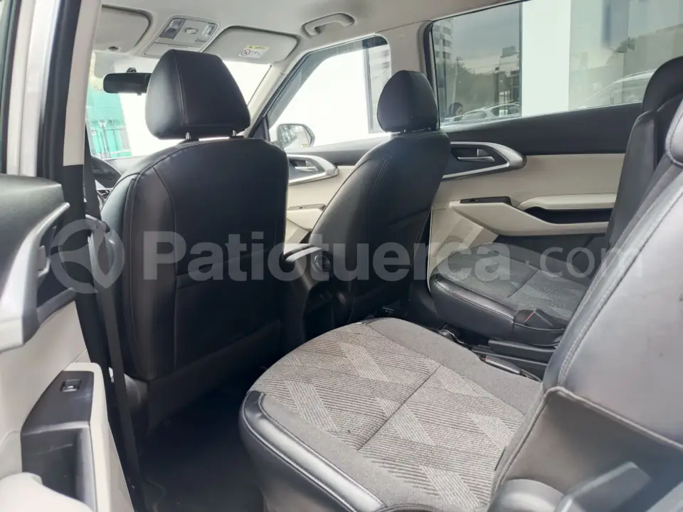 Foto 10 de Kia Carens