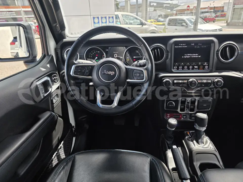 Foto 7 de Jeep Wrangler Rubicon