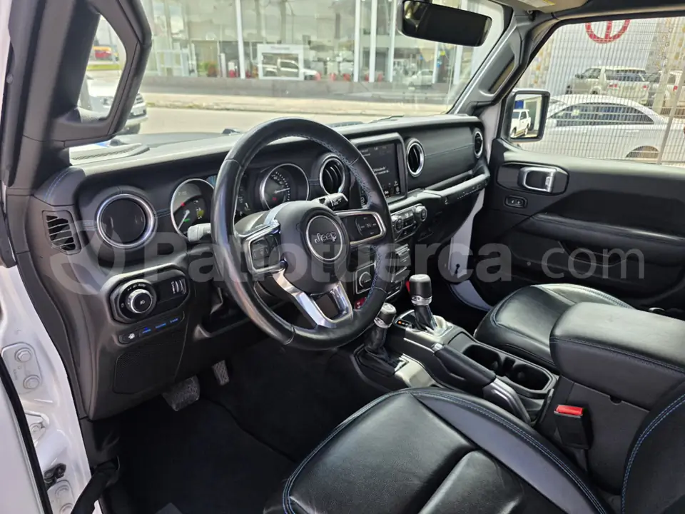 Foto 9 de Jeep Wrangler Rubicon