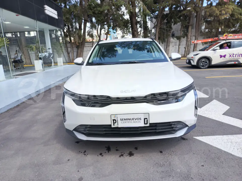 Foto 2 de Kia K3 CROSS