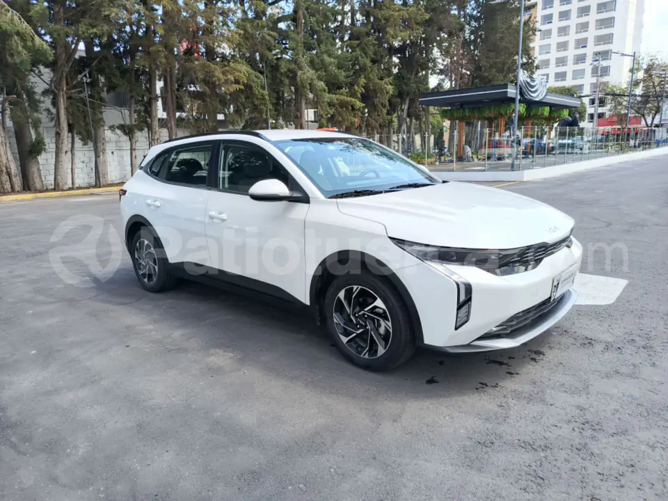 Foto 3 de Kia K3 CROSS