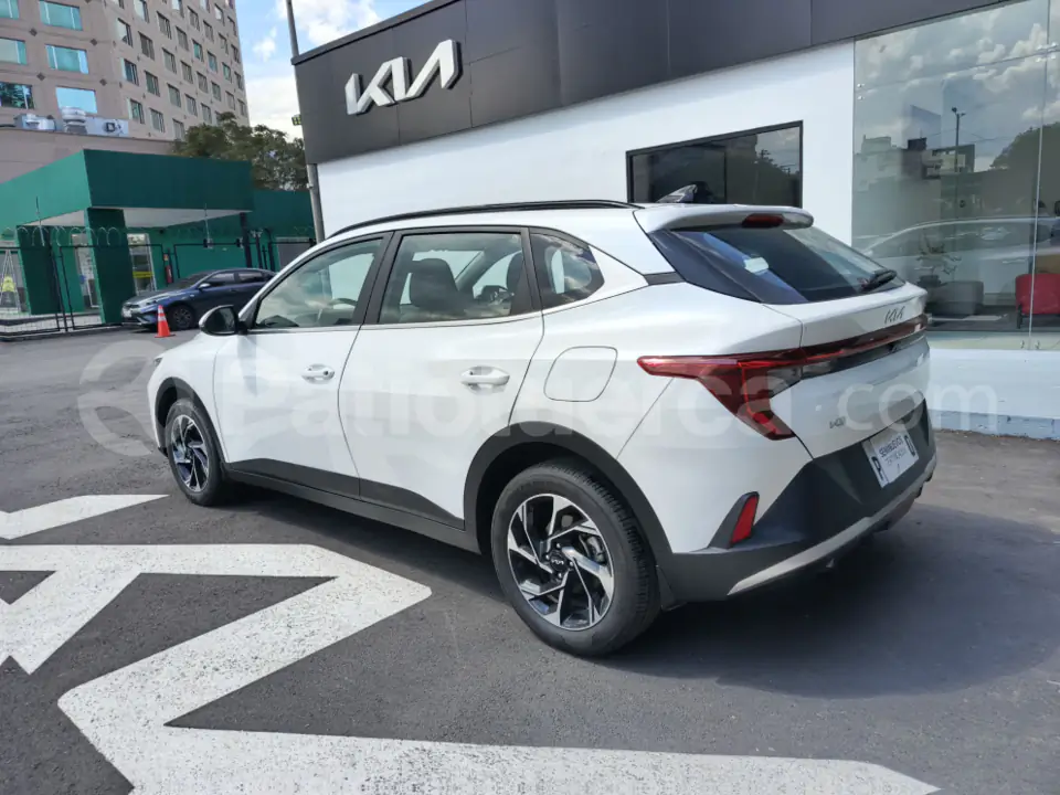 Foto 7 de Kia K3 CROSS
