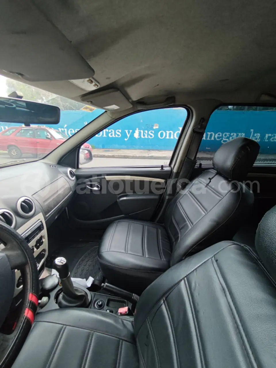 Foto 6 de Renault Logan Dynamique