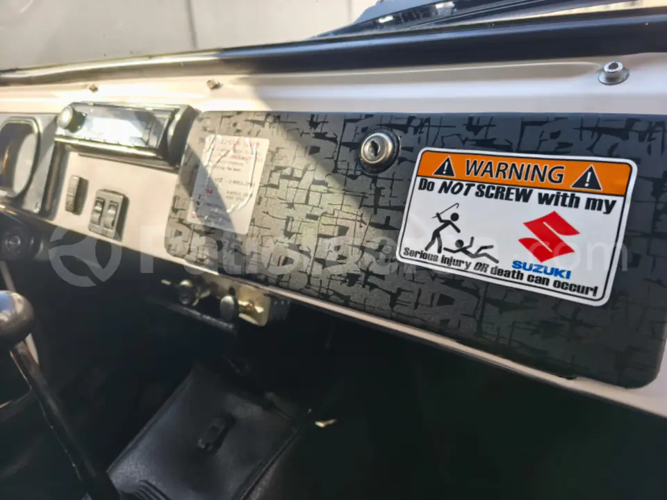 Foto 11 de Suzuki LJ 80