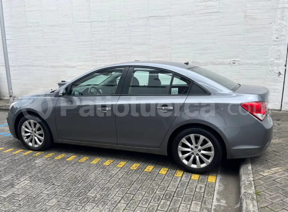 Foto 2 de Chevrolet Cruze