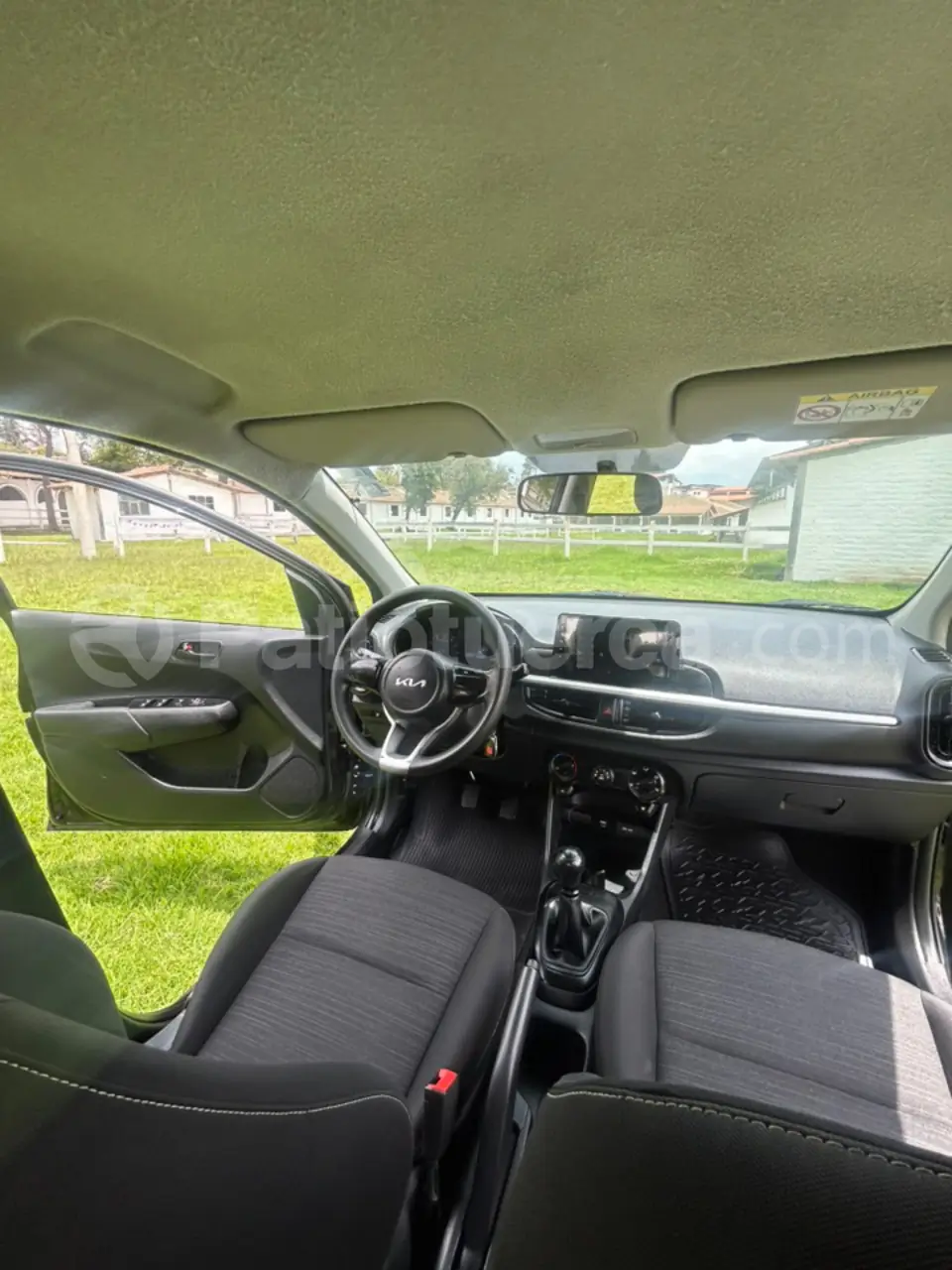 Foto 4 de Kia PICANTO EX 1.0