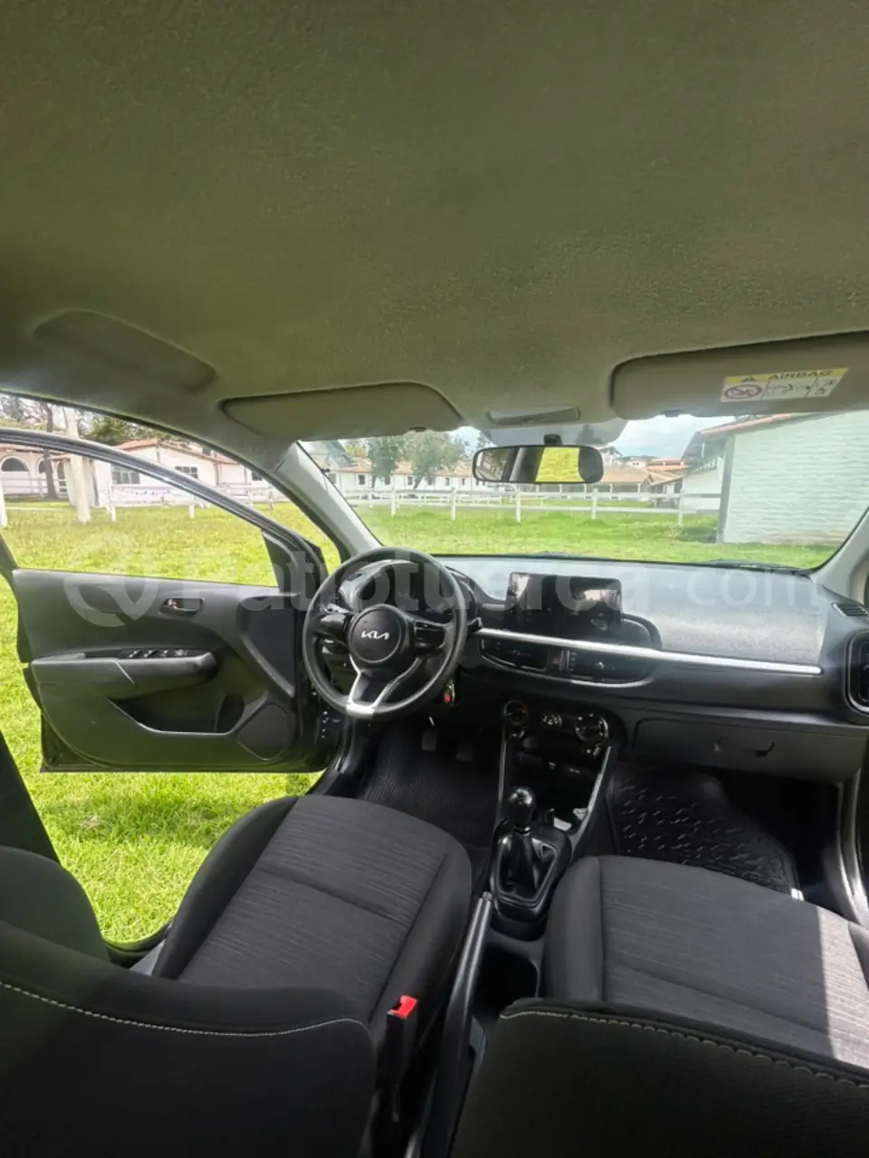 Foto 5 de Kia PICANTO EX 1.0