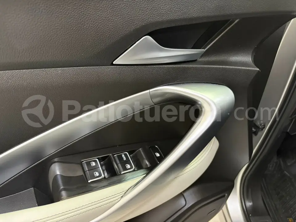 Foto 12 de Chevrolet CAPTIVA LT TURBO