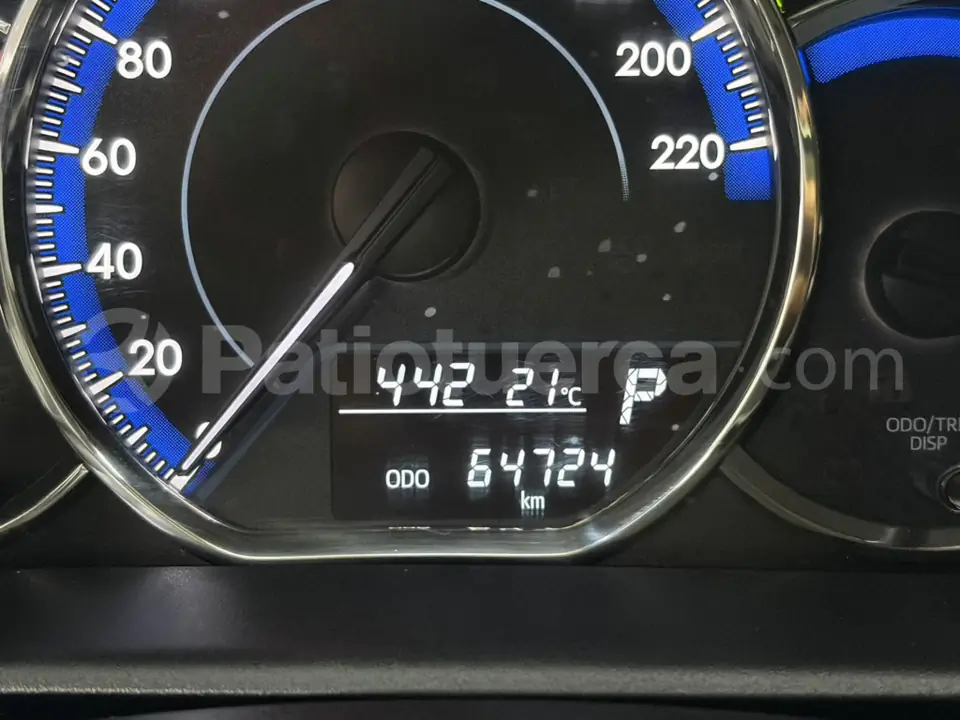 Foto 25 de Toyota Yaris S