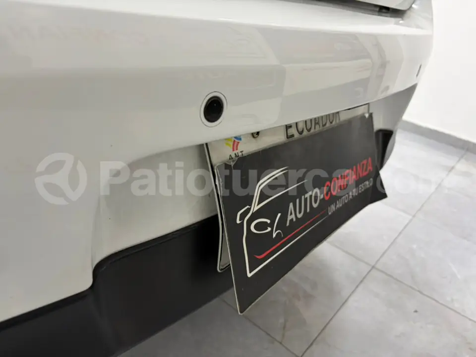 Foto 8 de Renault LOGAN CROSS INTENS