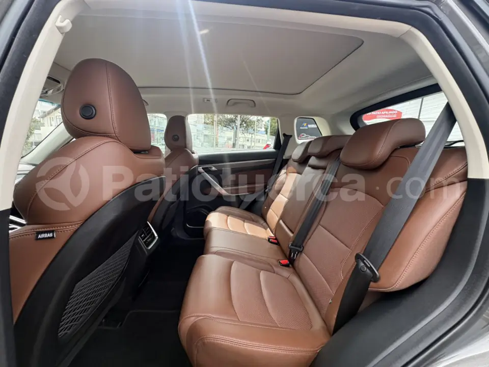 Foto 4 de Geely Azkarra