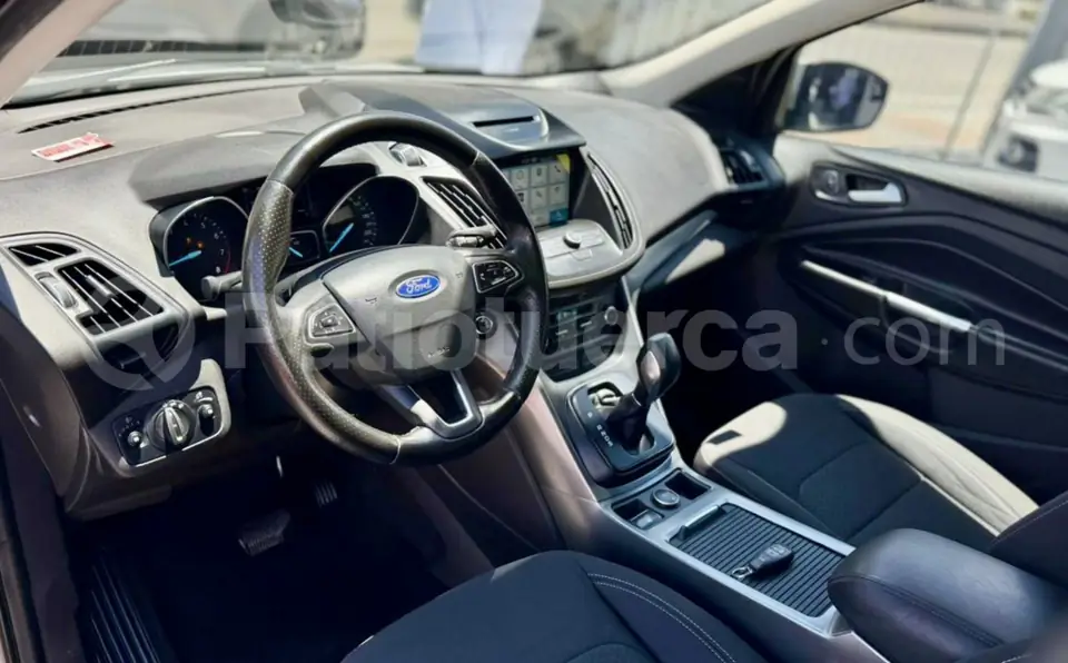 Foto 8 de Ford Escape