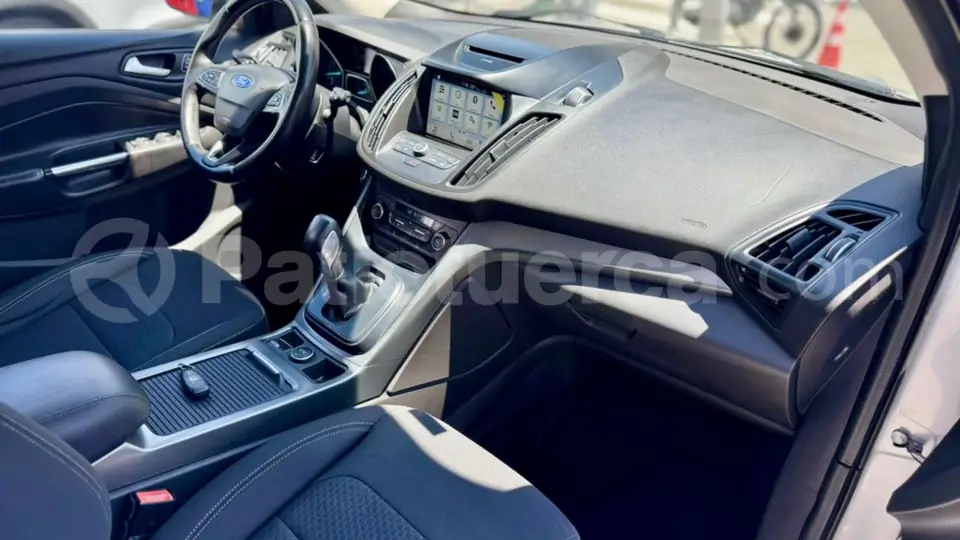 Foto 9 de Ford Escape