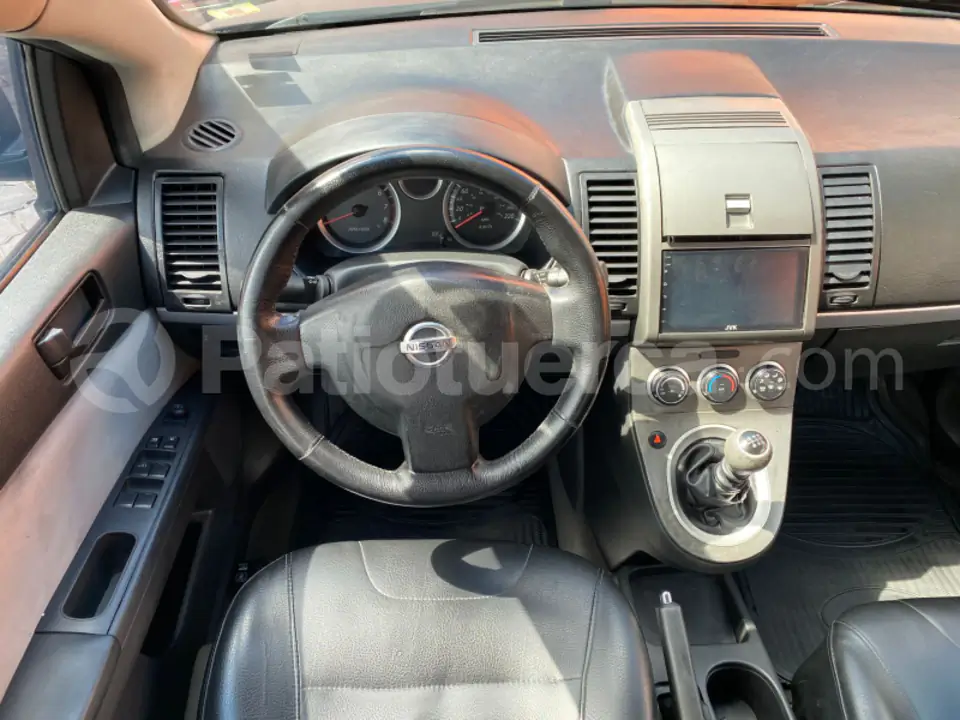 Foto 4 de Nissan Sentra Sport