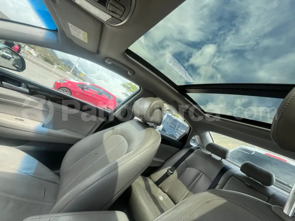 Foto 4 de Hyundai Sonata