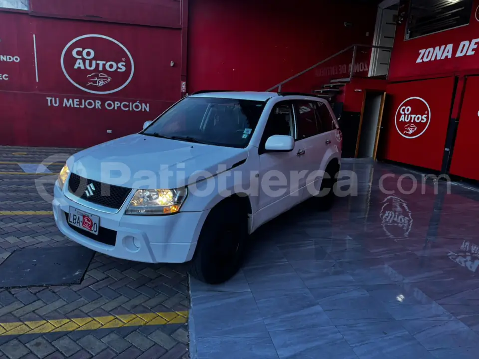 Foto 3 de Suzuki Grand Vitara SZ