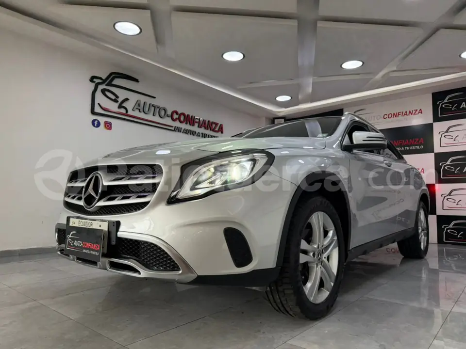 Foto 5 de Mercedes Benz GLA 180