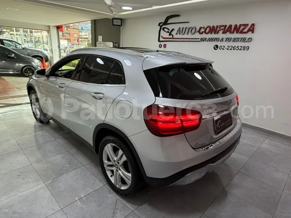 Foto 7 de Mercedes Benz GLA 180
