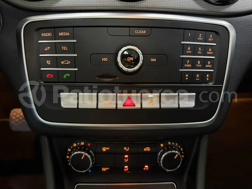 Foto 25 de Mercedes Benz GLA 180