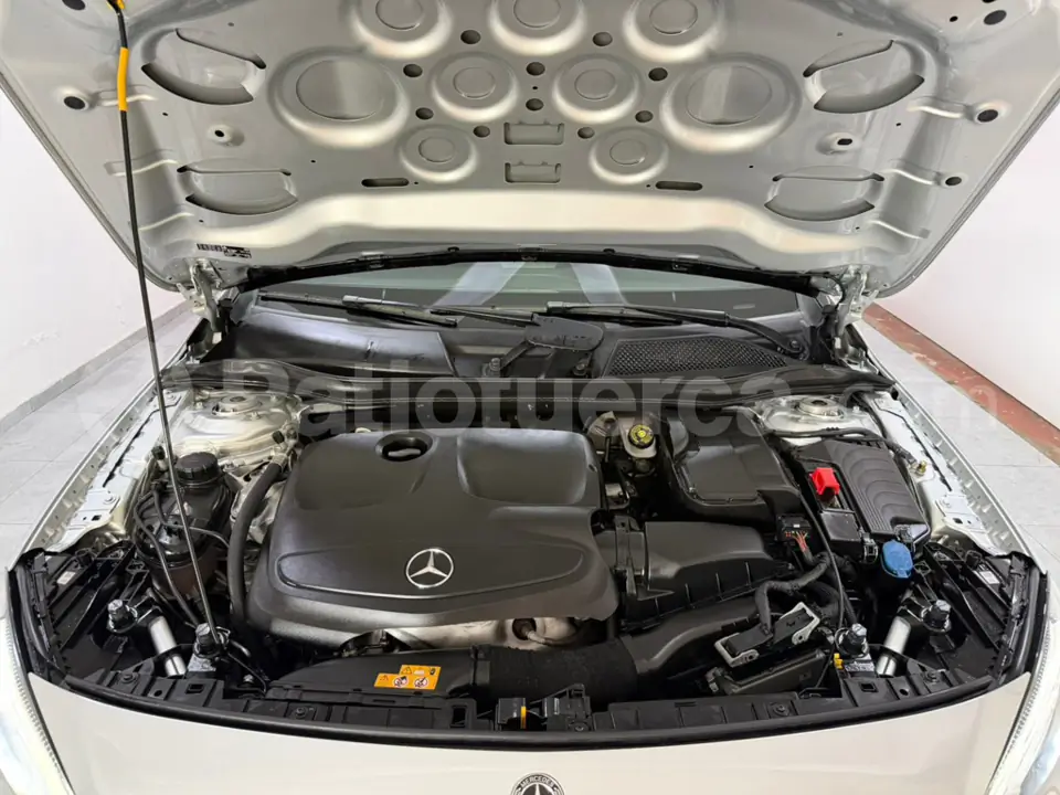 Foto 31 de Mercedes Benz GLA 180