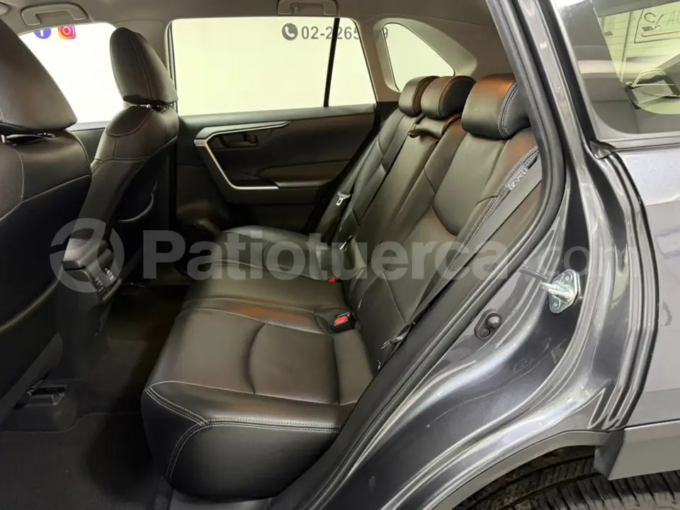 Foto 13 de Toyota NEW RAV4 AC 2.0 5P