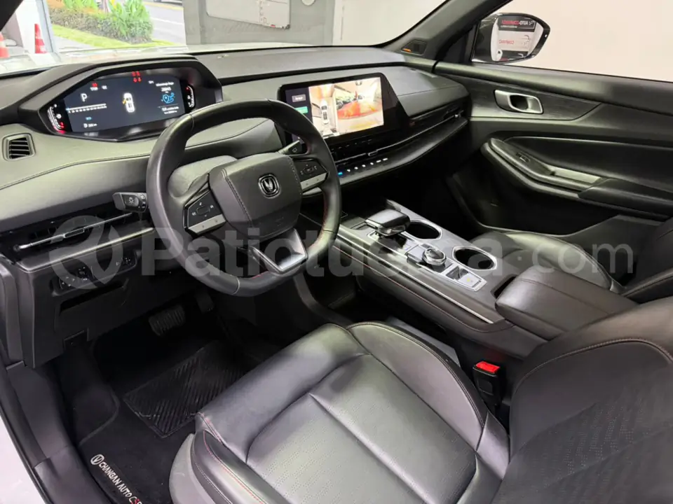 Foto 14 de Changan CS55 Plus